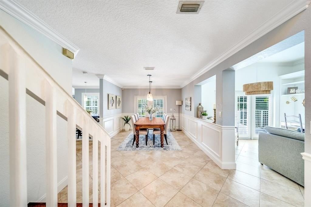 12036 Quilting Ln - Photo 3 of 25