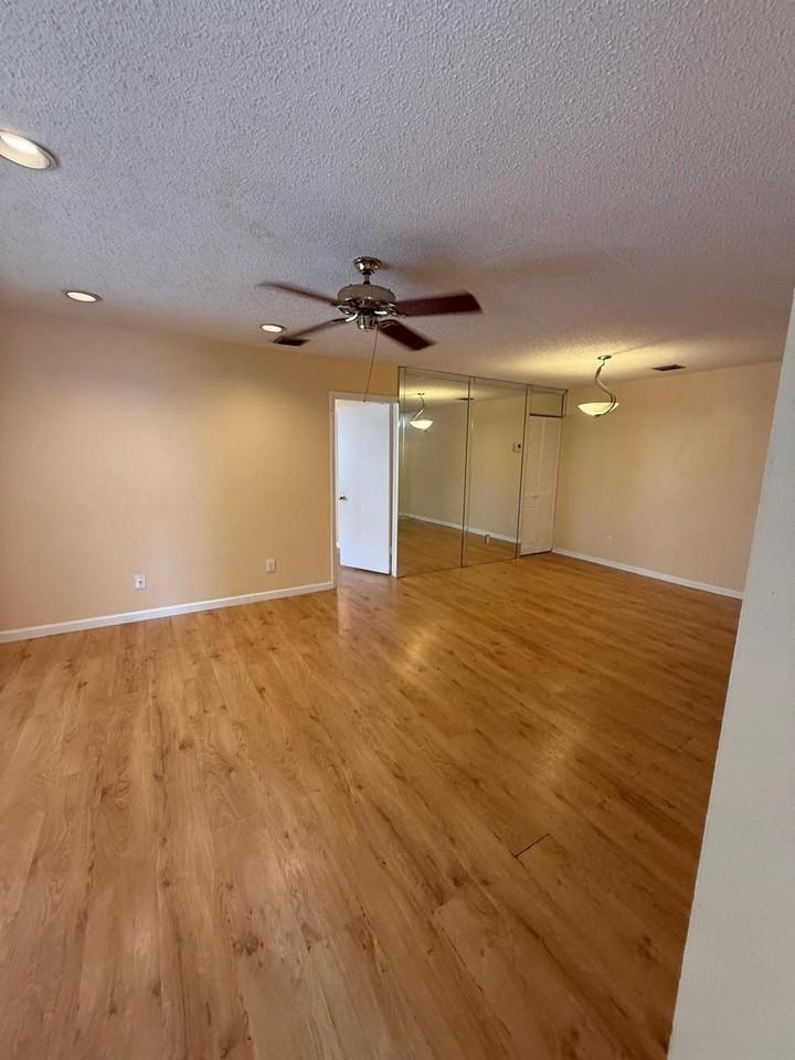 3531 Nw 94th Ave #6B - Photo 4 of 15