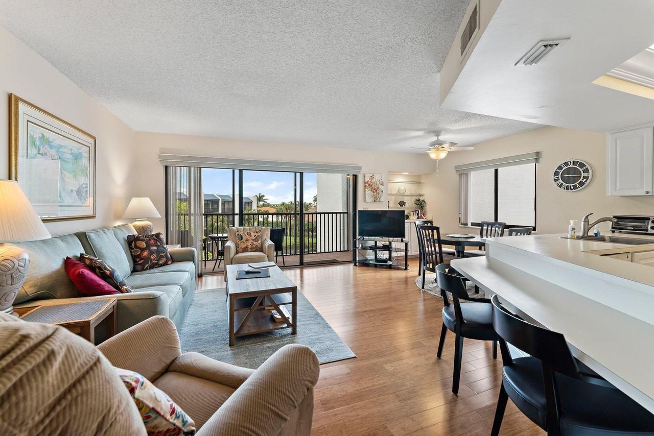 1605 S Us Highway 1 Apt B406 - Photo 4 of 33