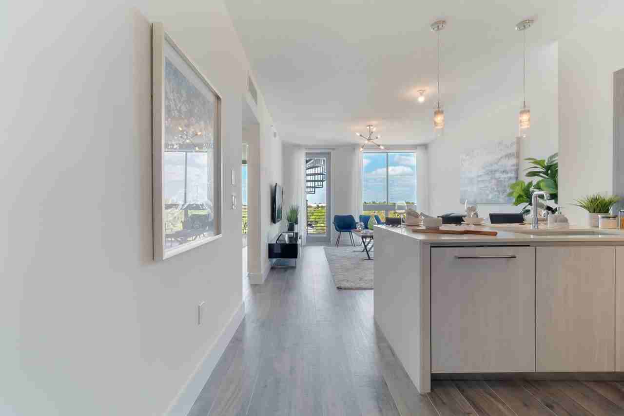 111 Se 1st Ave Apt 512 - Photo 5 of 42