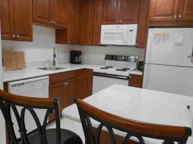 457 Flanders J Unit 457 - Photo 2 of 13