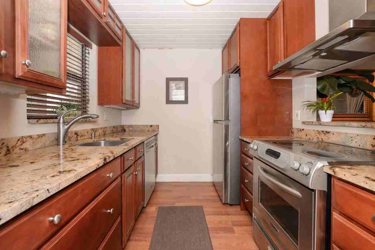 2050 Oleander Blvd Apt 2-202 - Photo 2 of 13