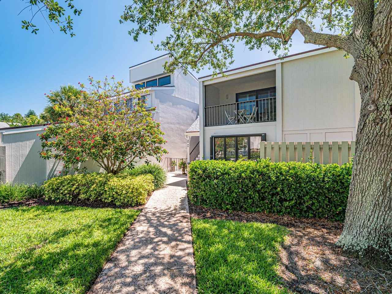 1155 Reef Rd Apt A6 - Photo 4 of 47