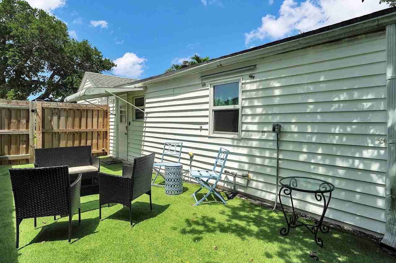 909 N Palmway Unit B - Photo 4 of 28