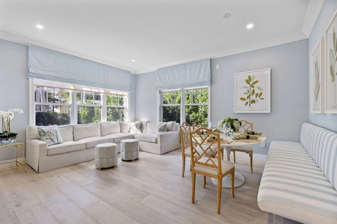 311 Cocoanut Row Apt 101 - Photo 5 of 35