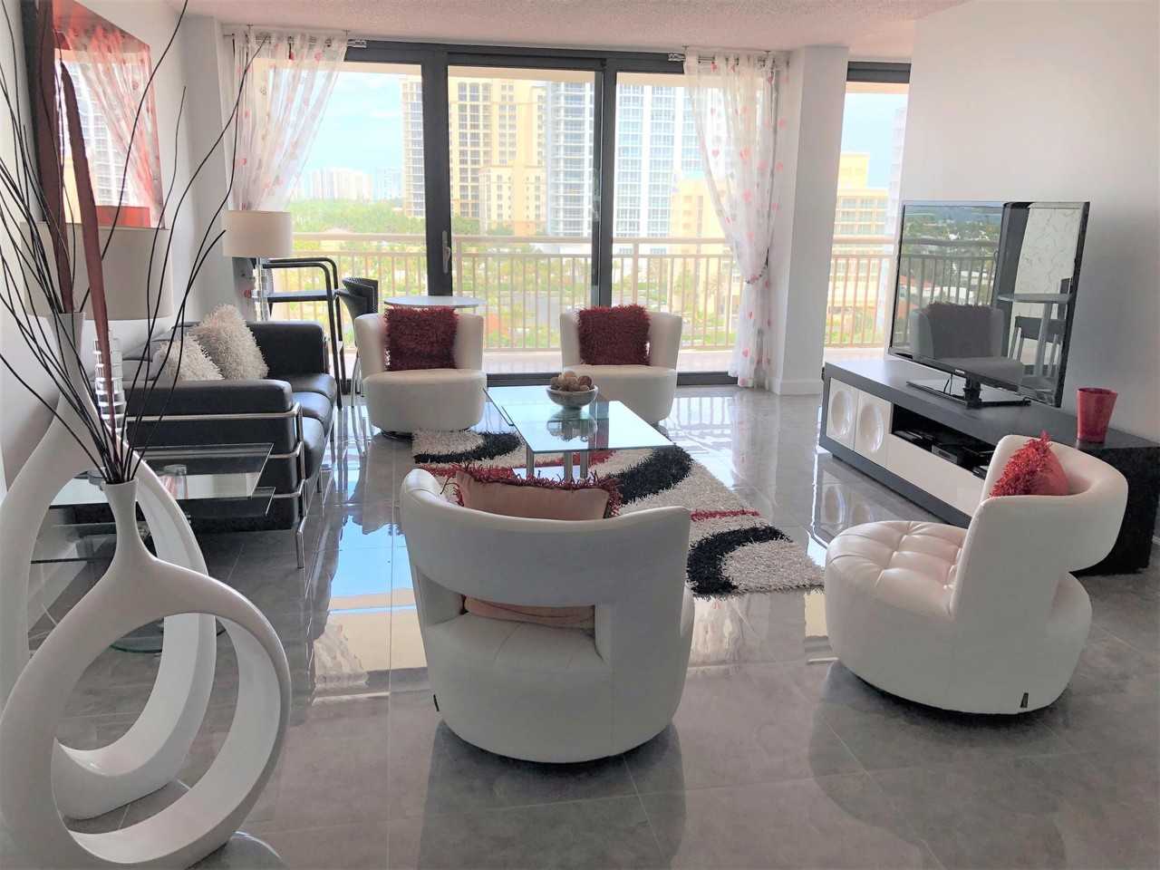 3400 N Ocean Dr Apt 905 - Photo 2 of 50