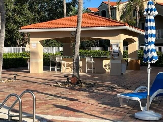 1590 S 42nd Cir Apt 310 - Photo 3 of 27