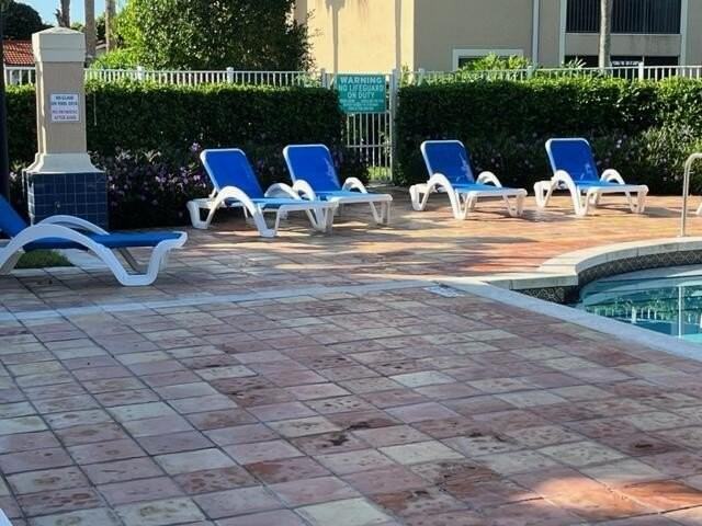 1590 S 42nd Cir Apt 310 - Photo 4 of 27