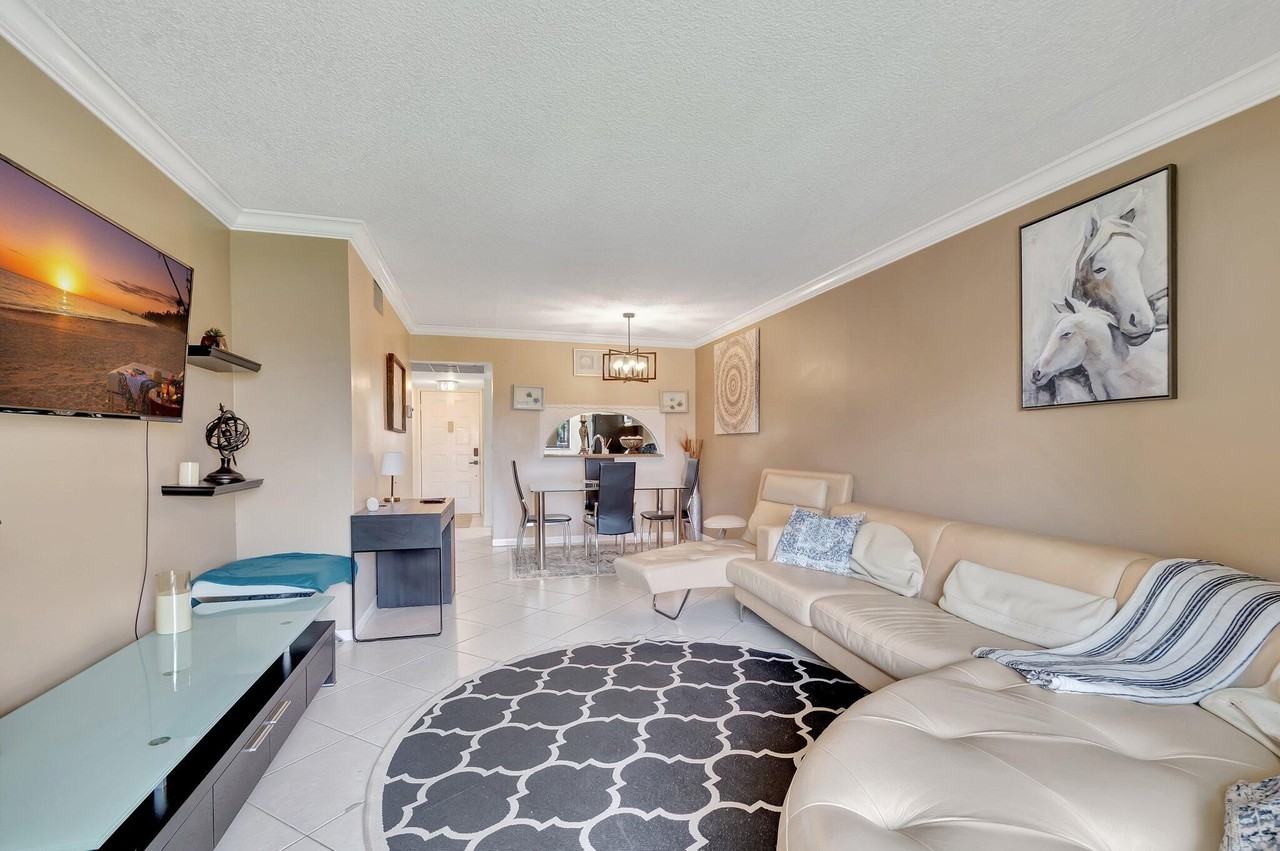 7101 Golf Colony Ct Apt 102 - Photo 5 of 23