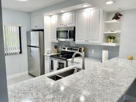 featured image of 901 Seafarer Cir Apt 202