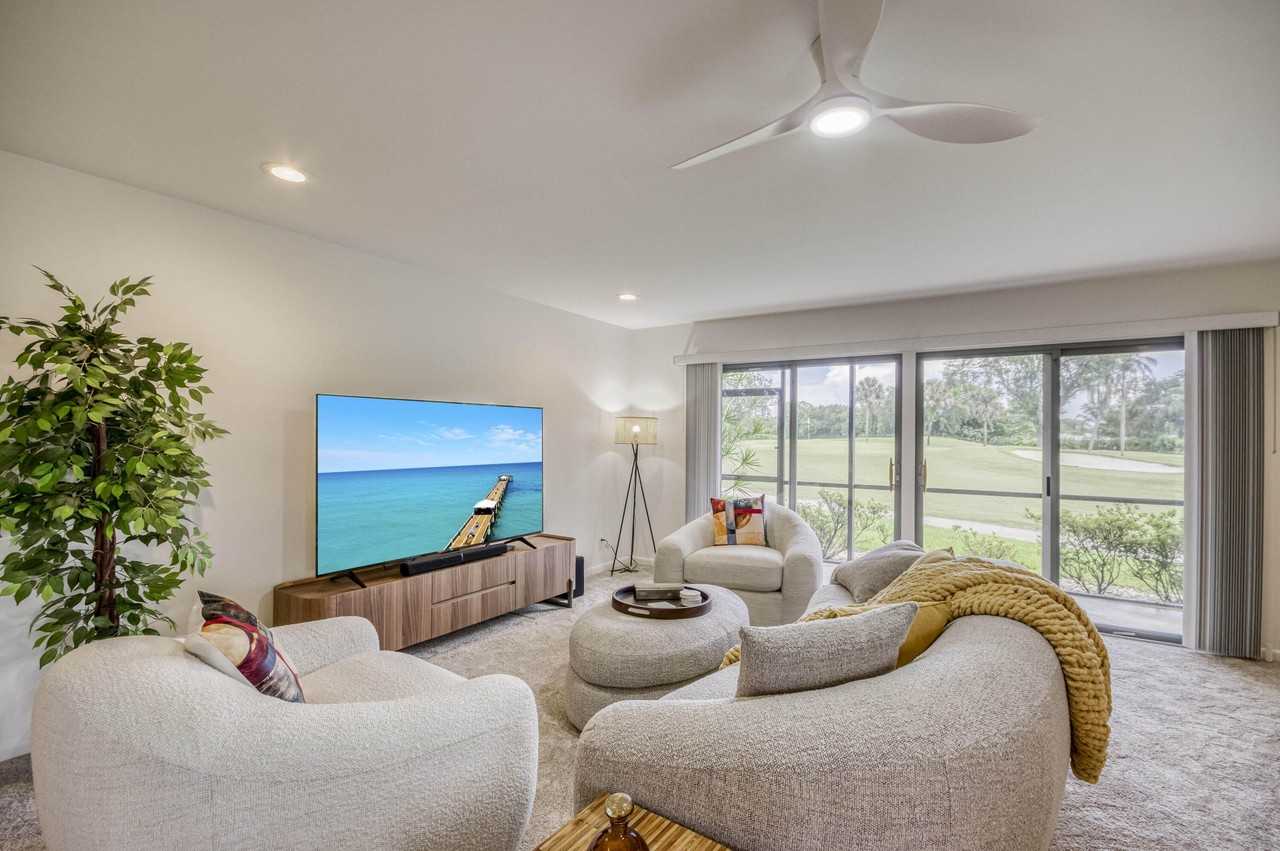 18429 Se Wood Haven Ln Apt I - Photo 4 of 28