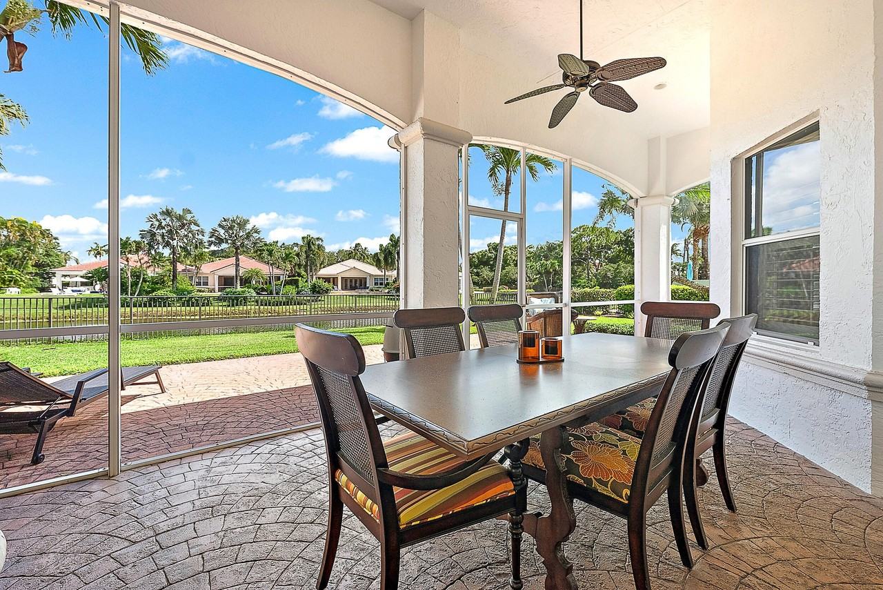 167 N Village Way - Photo 4 of 30