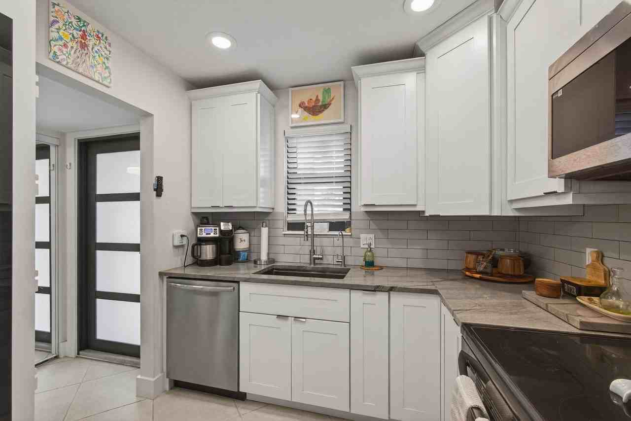 2532 Boundbrook Dr S Apt 102 - Photo 6 of 29