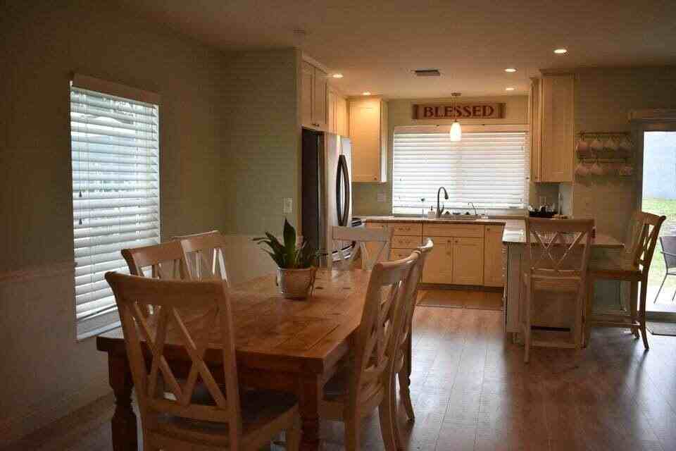 2300 Florida Blvd Apt D - Photo 3 of 18