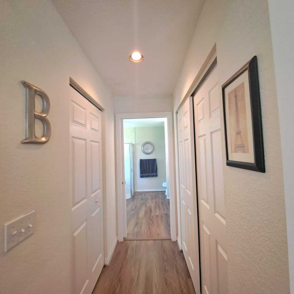 1747 N Dovetail Dr Unit A - Photo 7 of 12