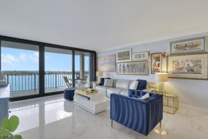 featured image of 130 Lakeshore Dr Apt 1121