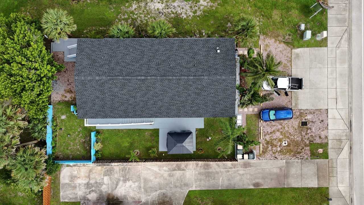 1115 S Ocean Dr Apt 3 - Photo 6 of 47