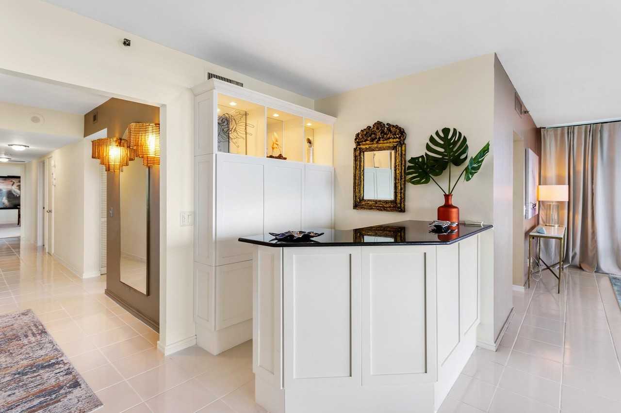 4050 N Ocean Dr Unit 1-101 - Photo 7 of 41