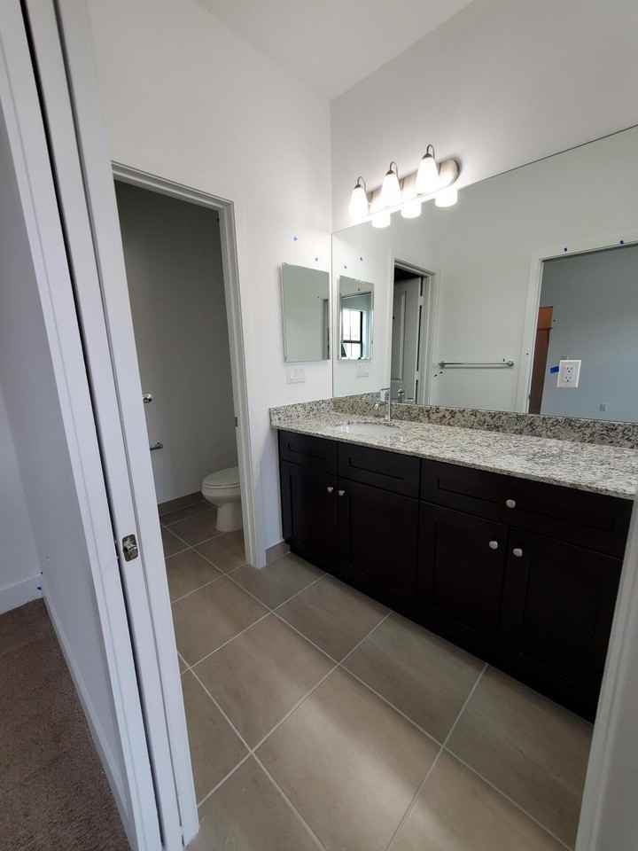 2022 Oysterwood Ln - Photo 3 of 4