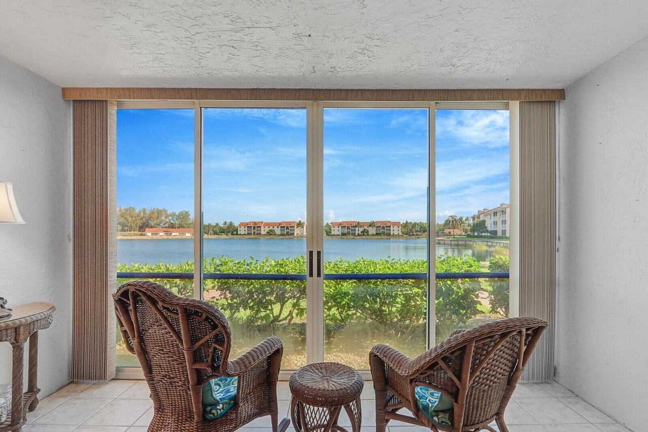 4444 Ne Ocean Blvd Apt G1 - Photo 2 of 10