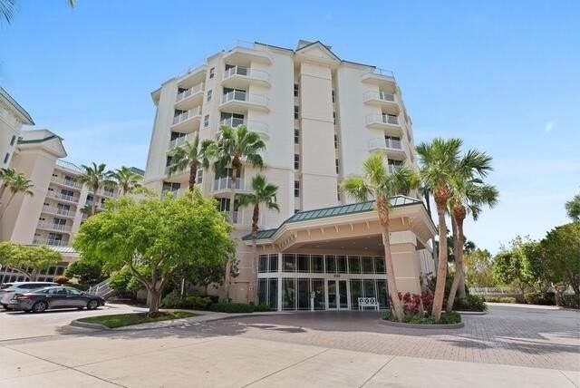 230 Ocean Grande Blvd Apt 802 - Photo 4 of 42