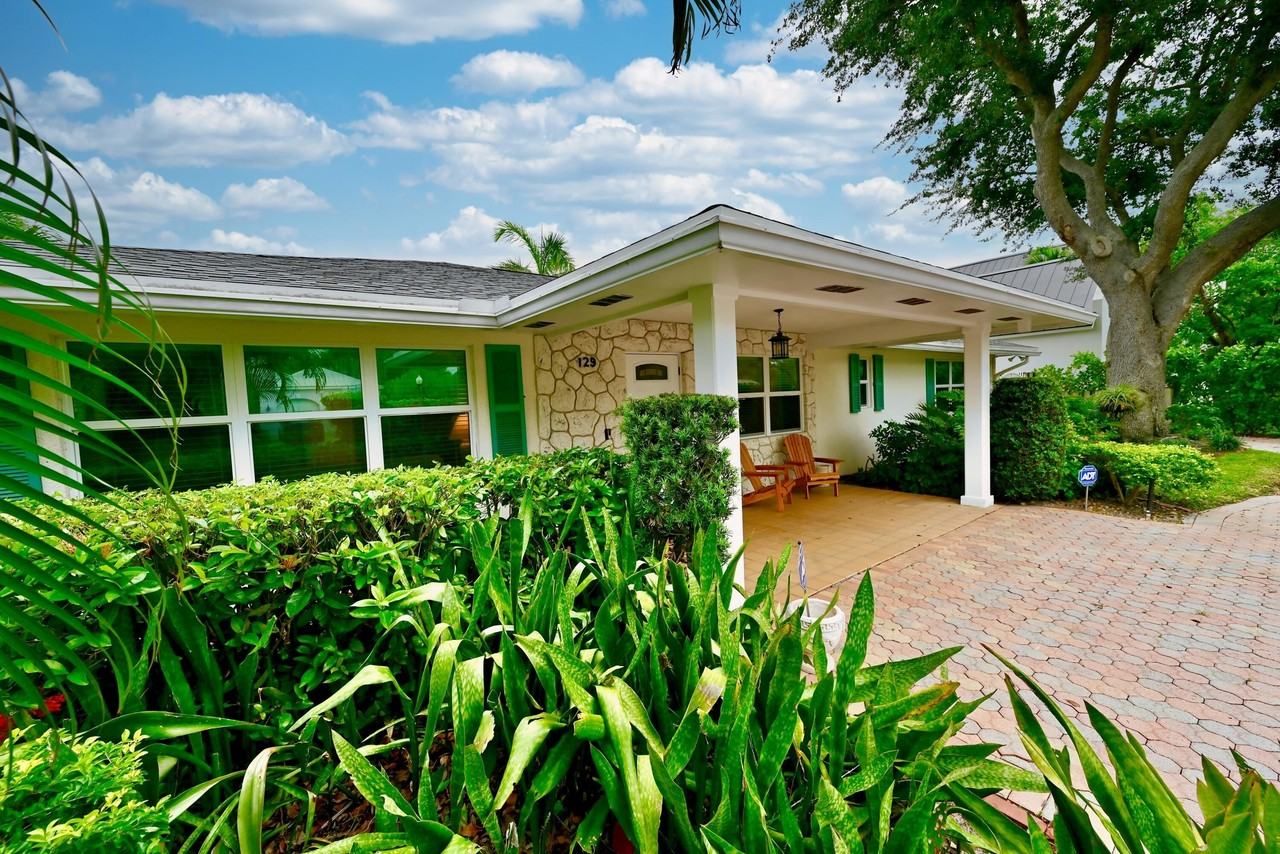 129 Alhambra Pl - Photo 4 of 41