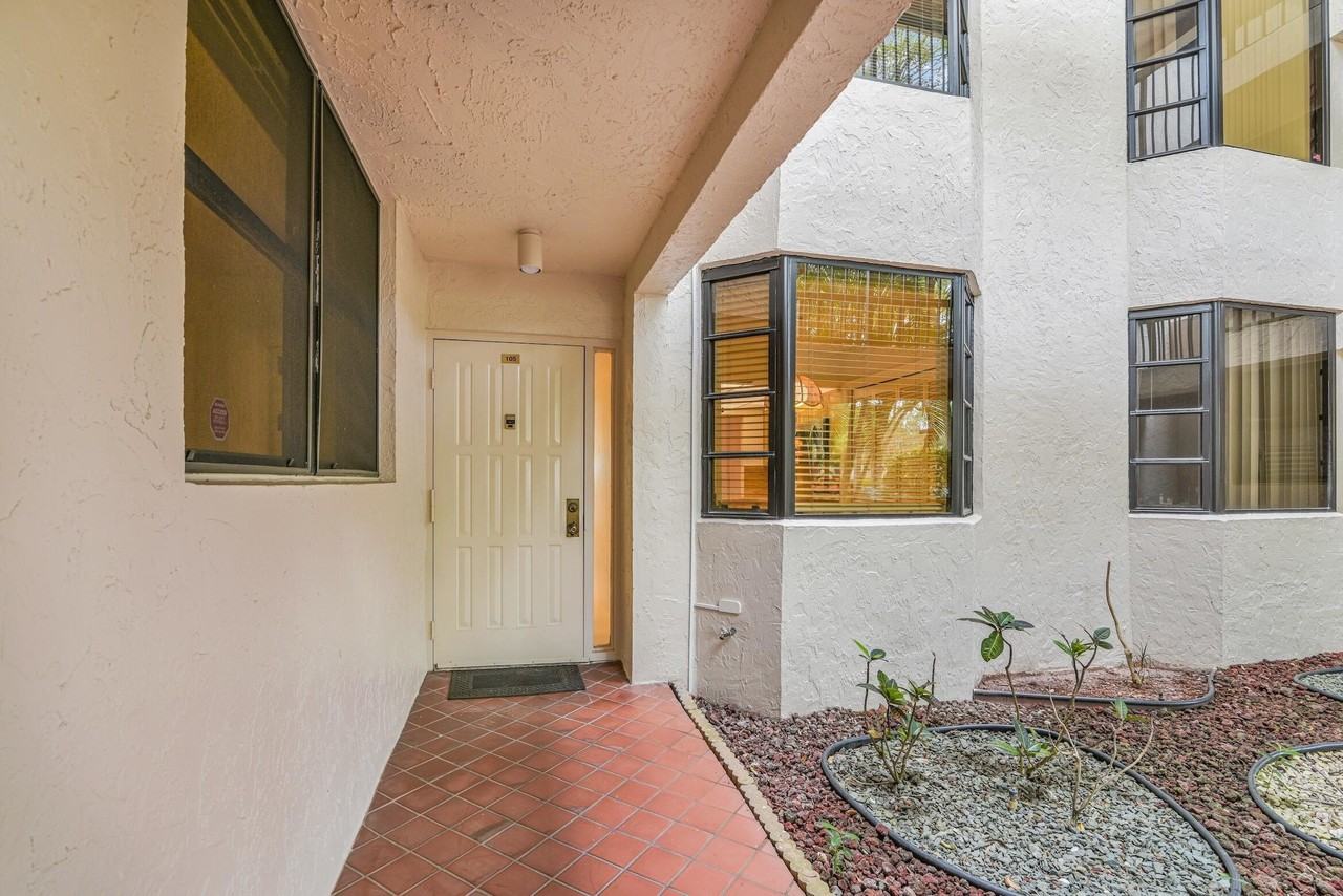 6620 Boca Del Mar Dr Apt 105 - Photo 2 of 21