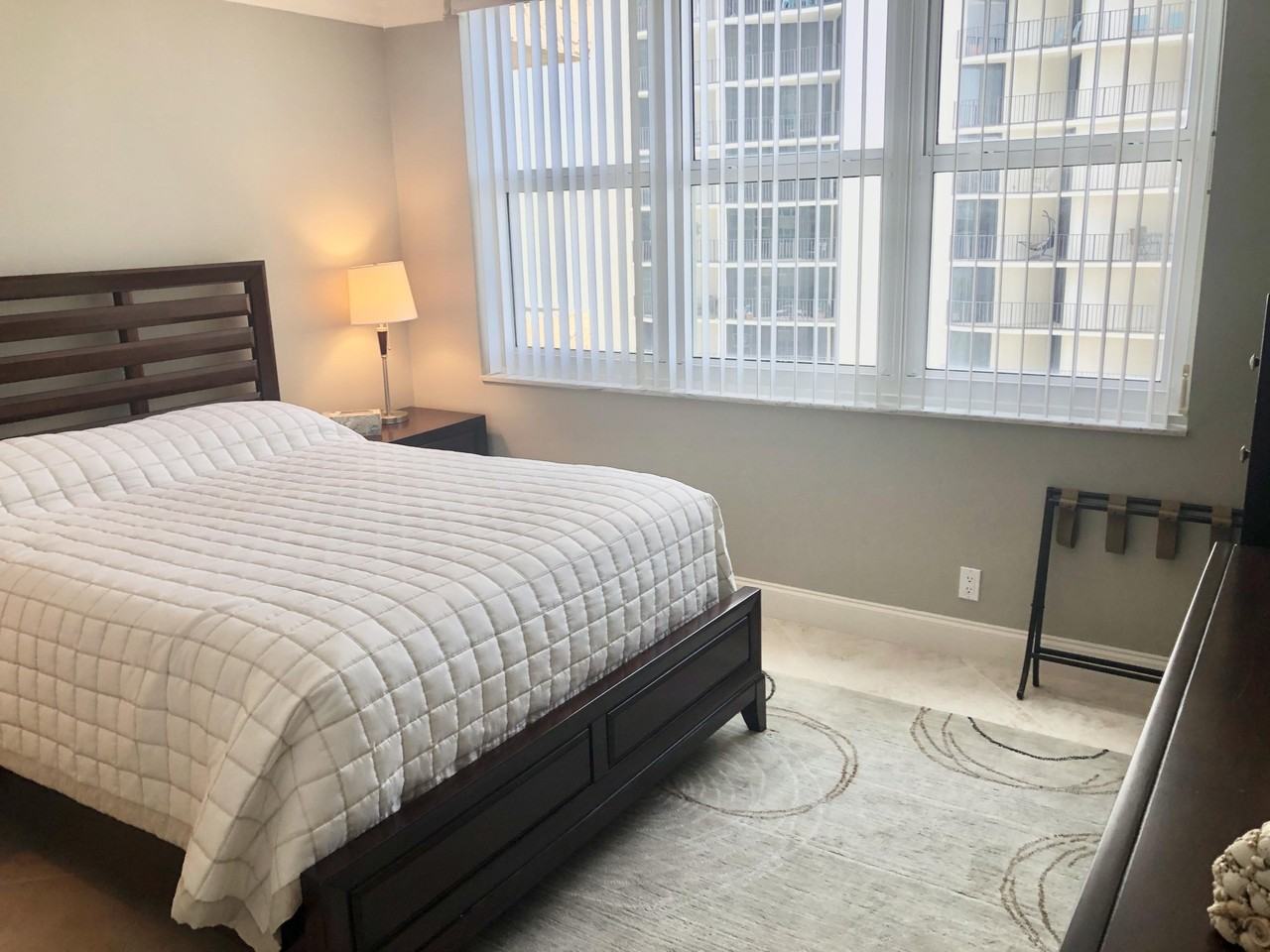 5440 N Ocean Dr #803 - Photo 7 of 32