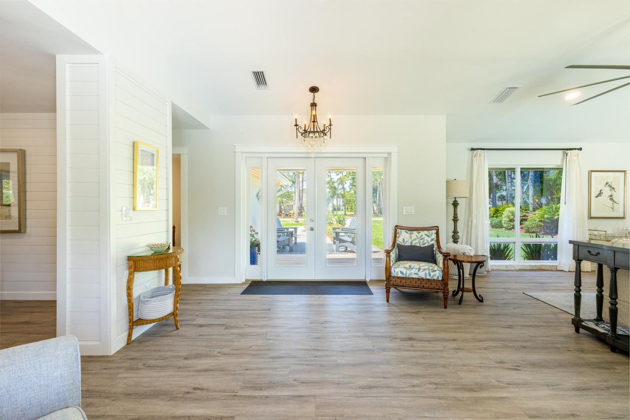 1967 Nw Palmetto Ter - Photo 6 of 27