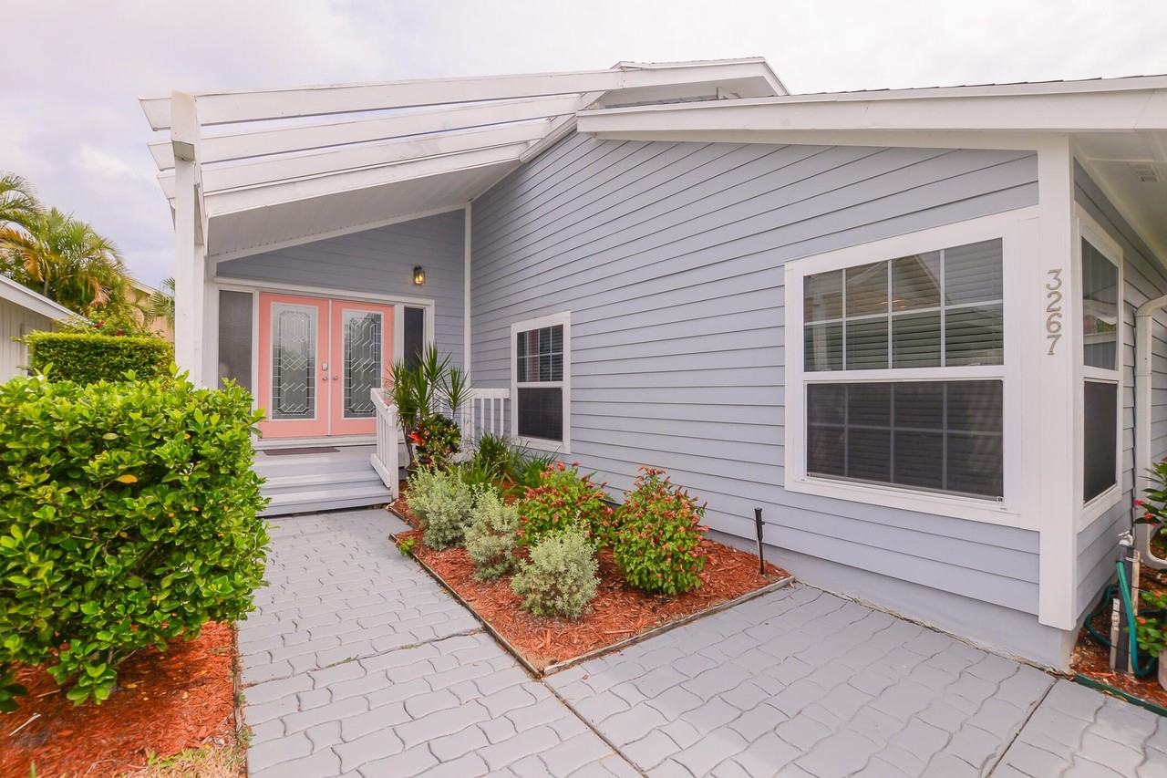 3267 Ne Catamaran Ter - Photo 4 of 48