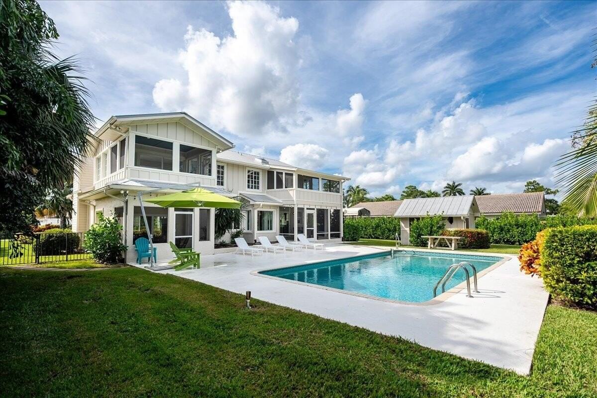 1947 Nw Palmetto Ter - Photo 2 of 50