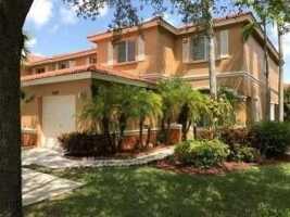 featured image of 6109 Reynolds St