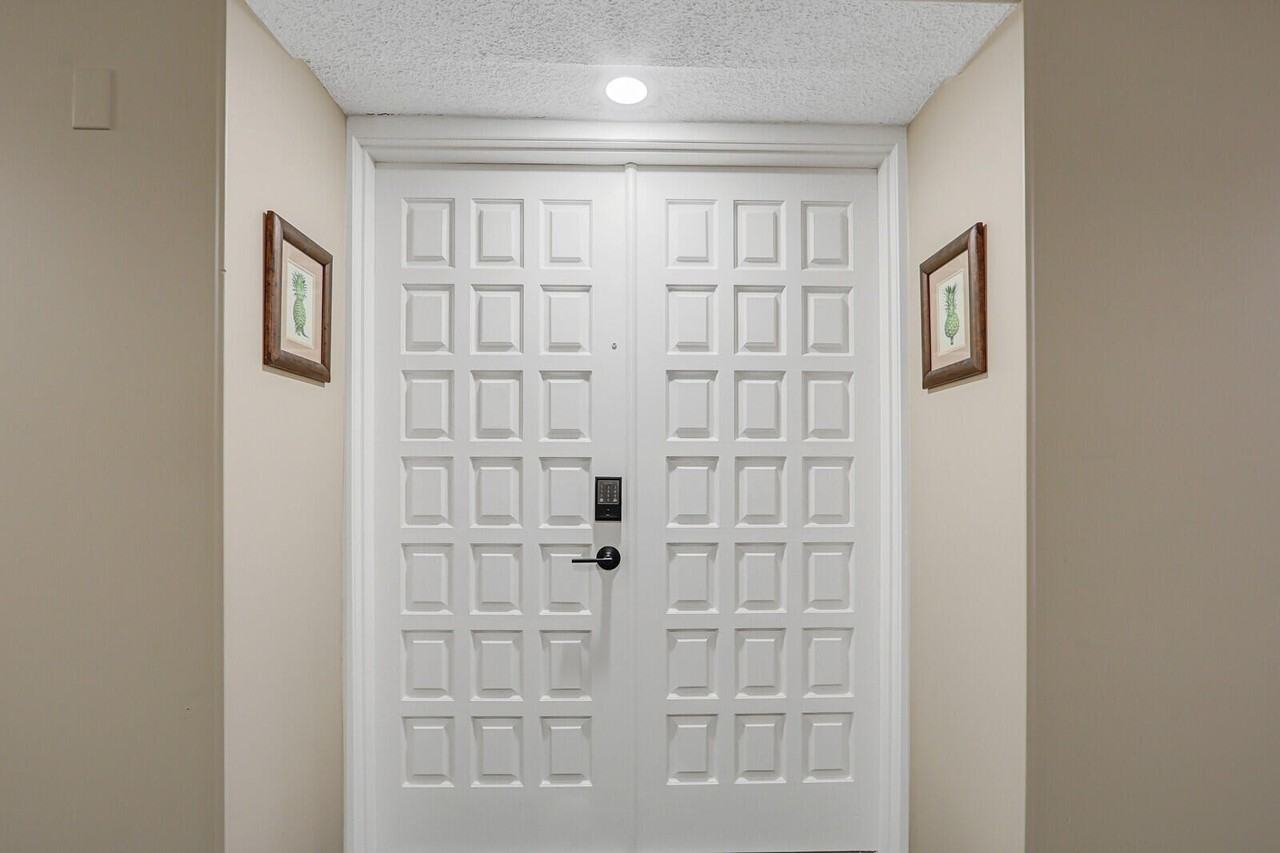 1800 Se Saint Lucie Blvd Apt 9-103 - Photo 3 of 35