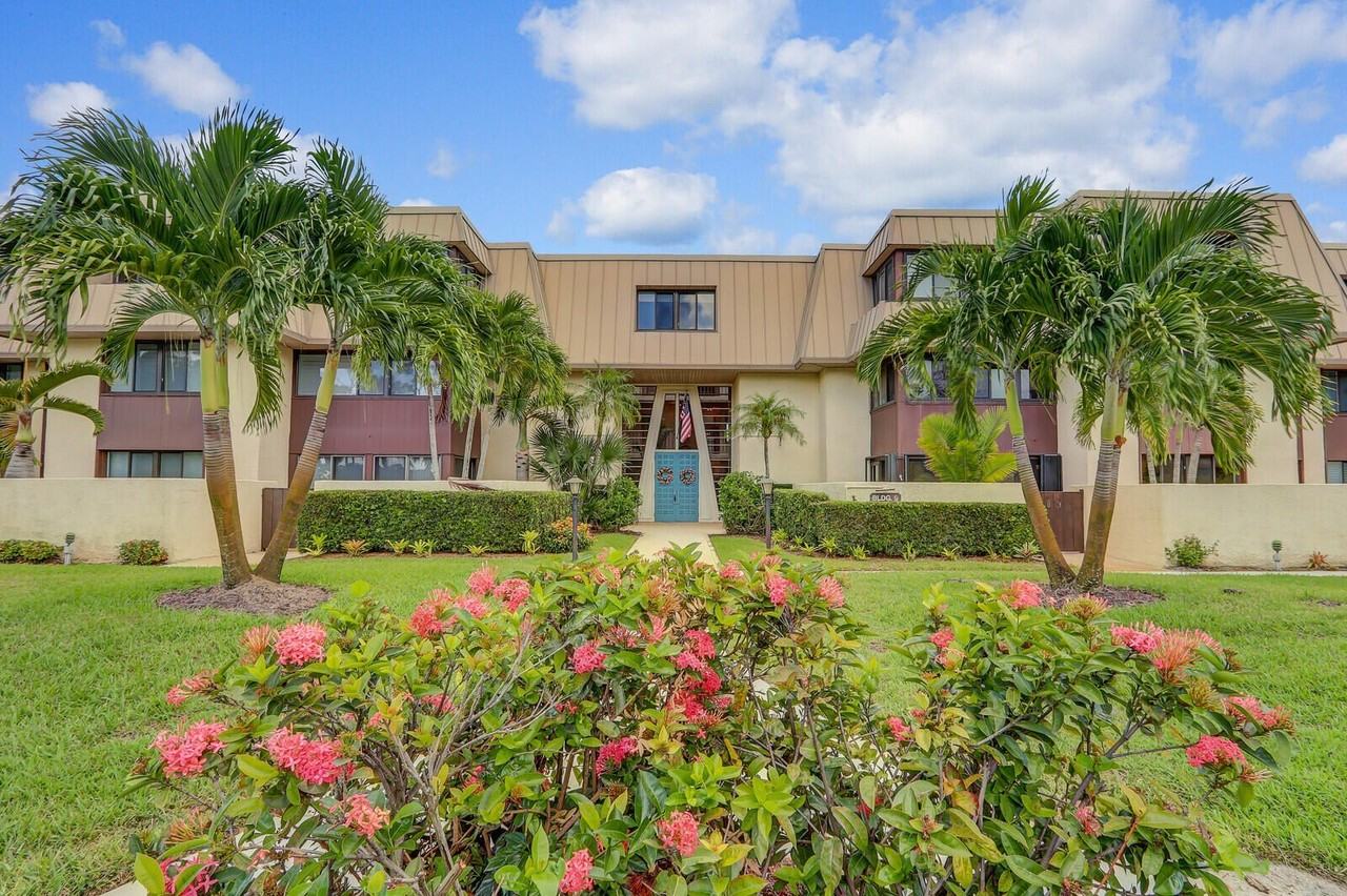 1800 Se Saint Lucie Blvd Apt 9-103 - Photo 6 of 35