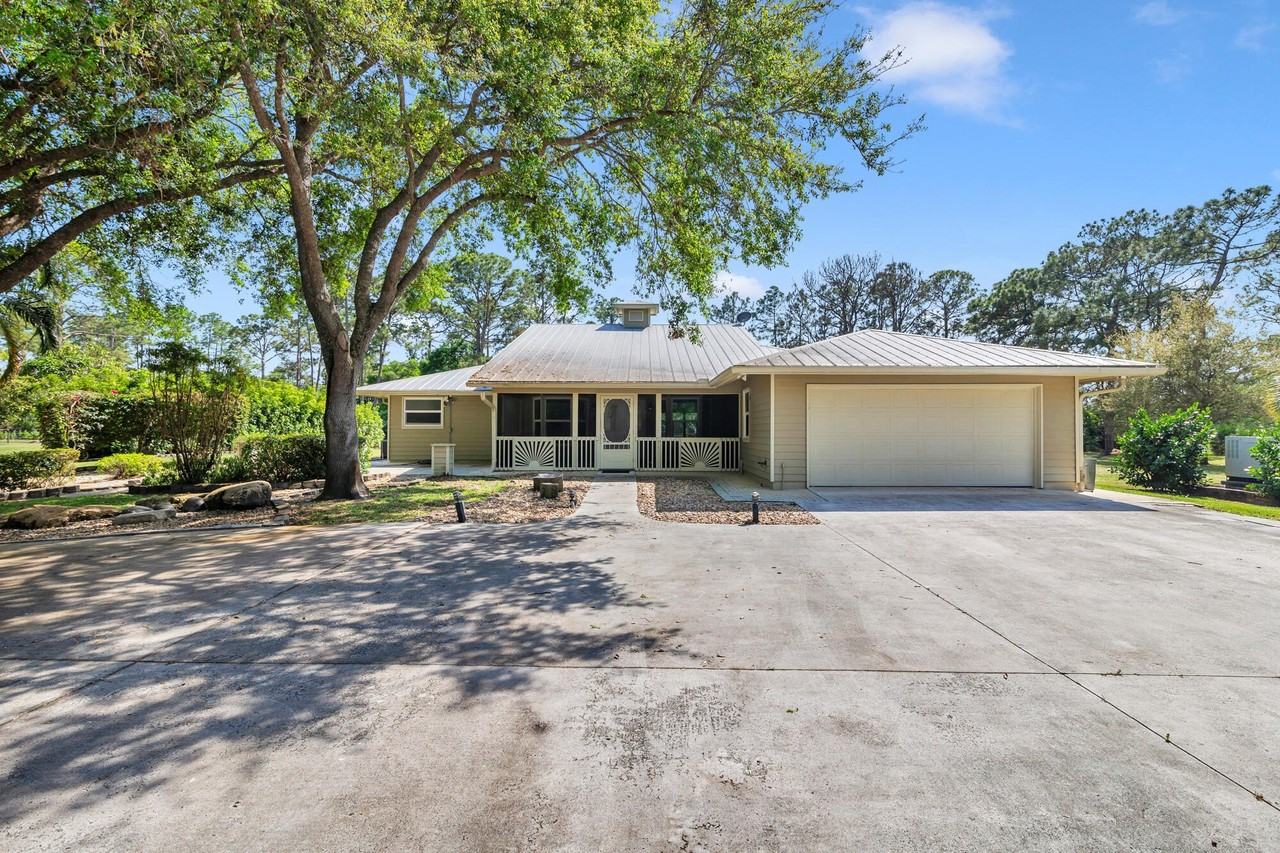 14204 Broken Wing Ln - Photo 6 of 40