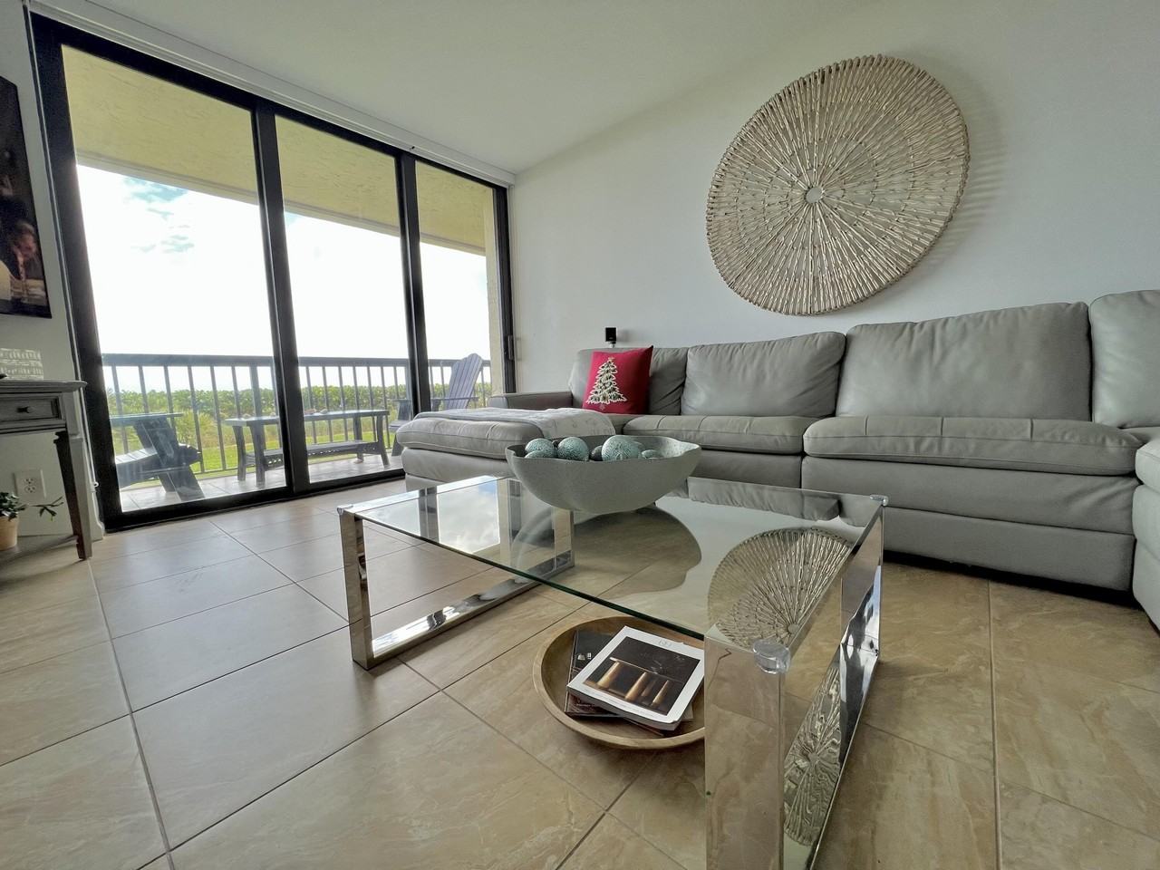 9500 S Ocean Dr Apt 201 - Photo 7 of 27