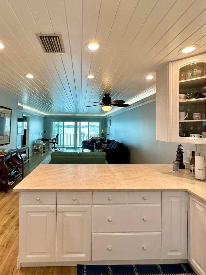 1868 Sw Palm City Rd Apt 202 - Photo 7 of 18