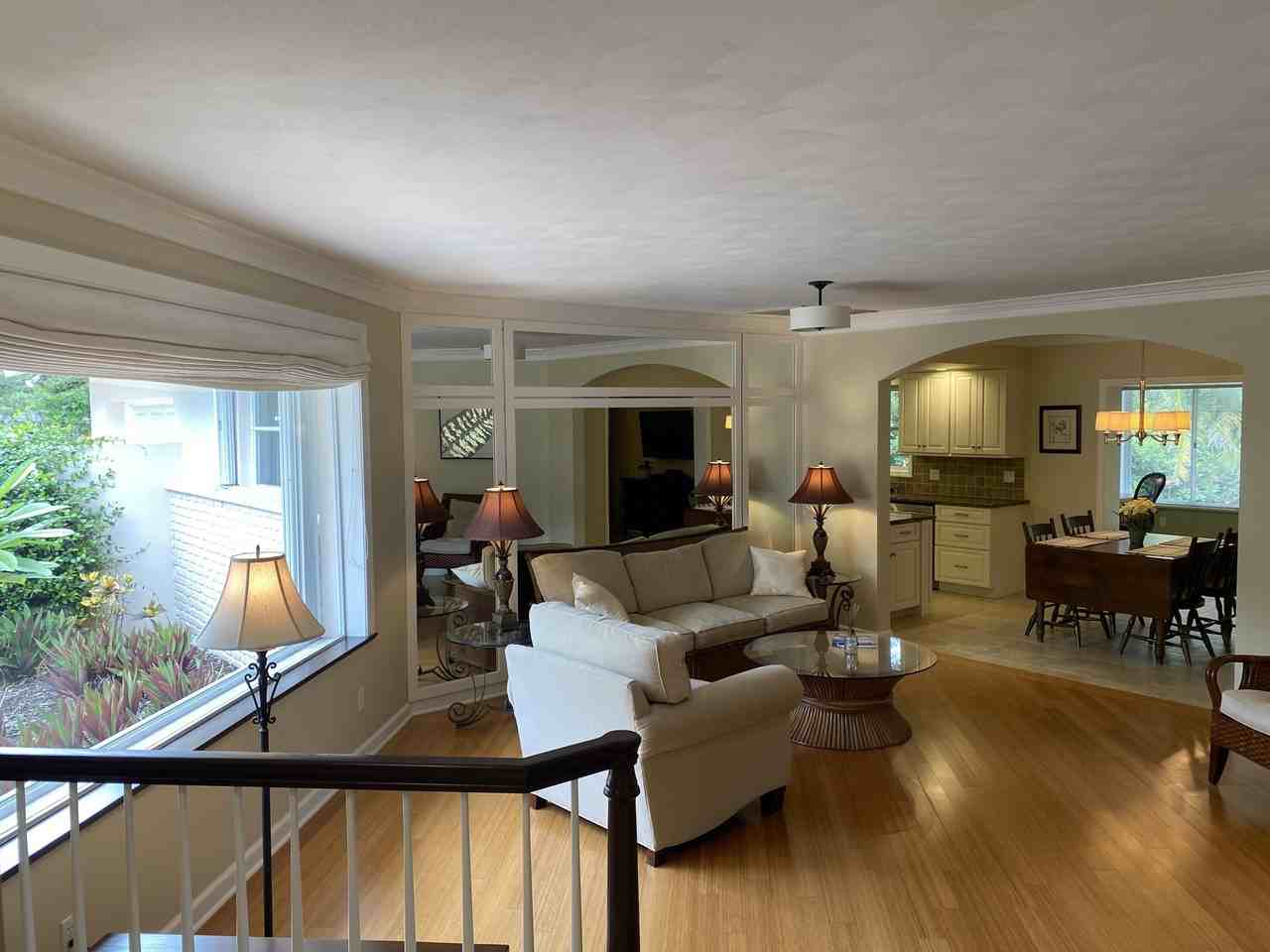 535 Flamevine Ln - Photo 5 of 50