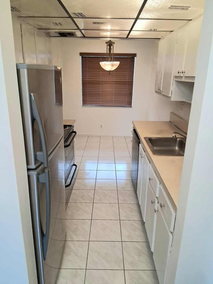 3301 Nw 47th Ter Apt 403 - Photo 4 of 15