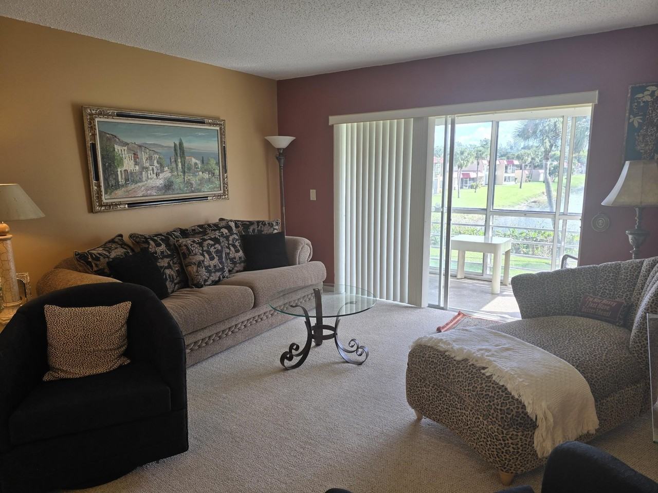 112 Lake Dora Dr - Photo 5 of 22