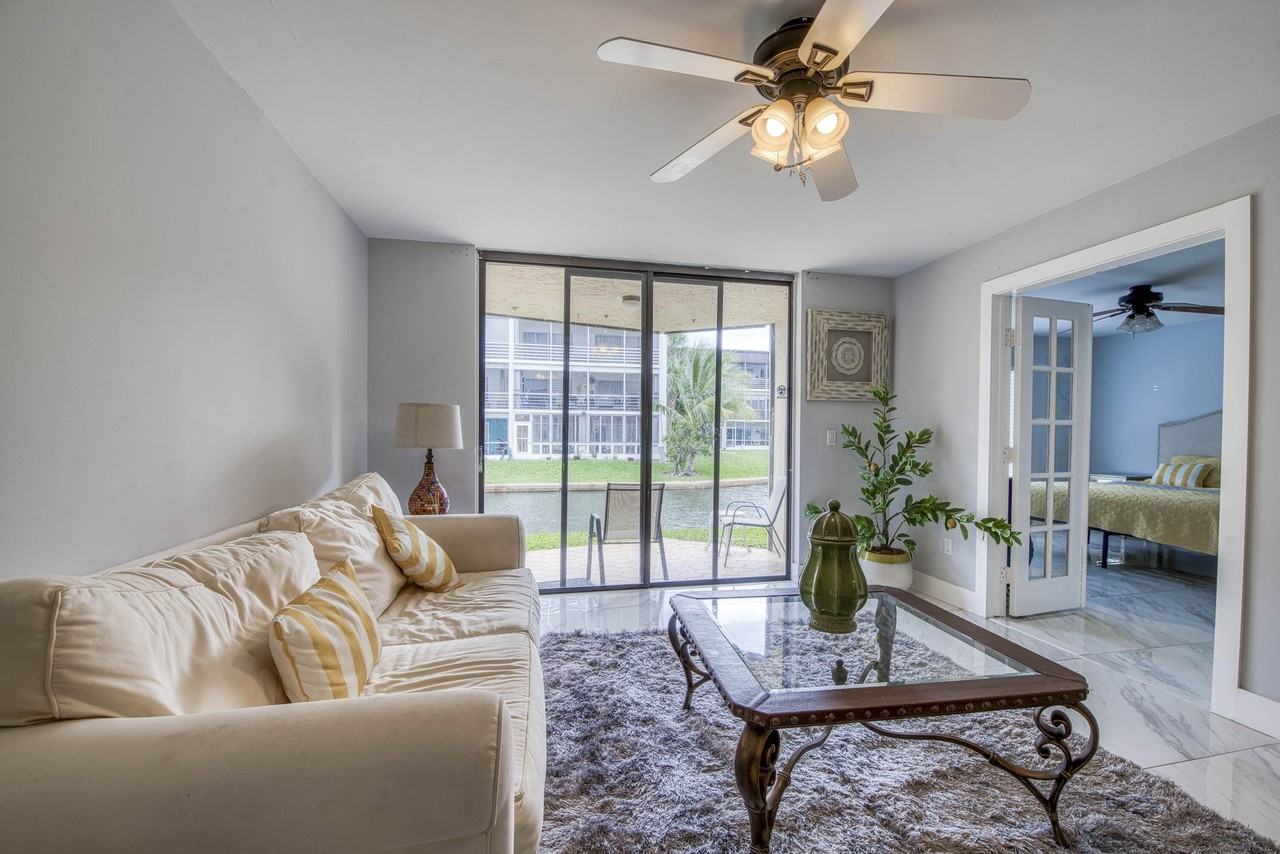 896 N Federal Hwy #128 - Photo 6 of 18