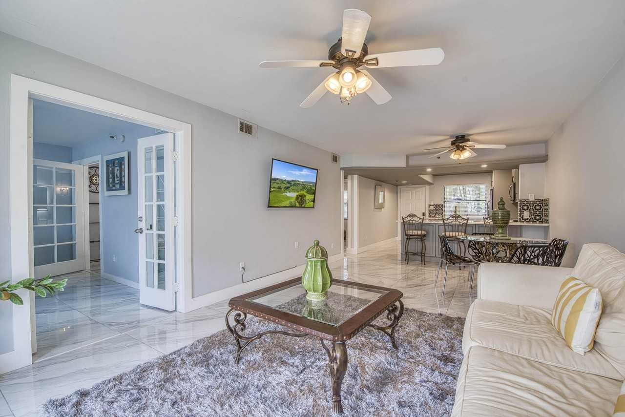 896 N Federal Hwy #128 - Photo 7 of 18