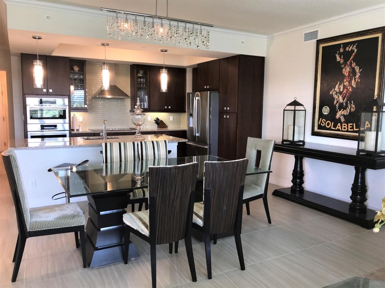 431 Bay Colony Dr N Unit 431 - Photo 4 of 38