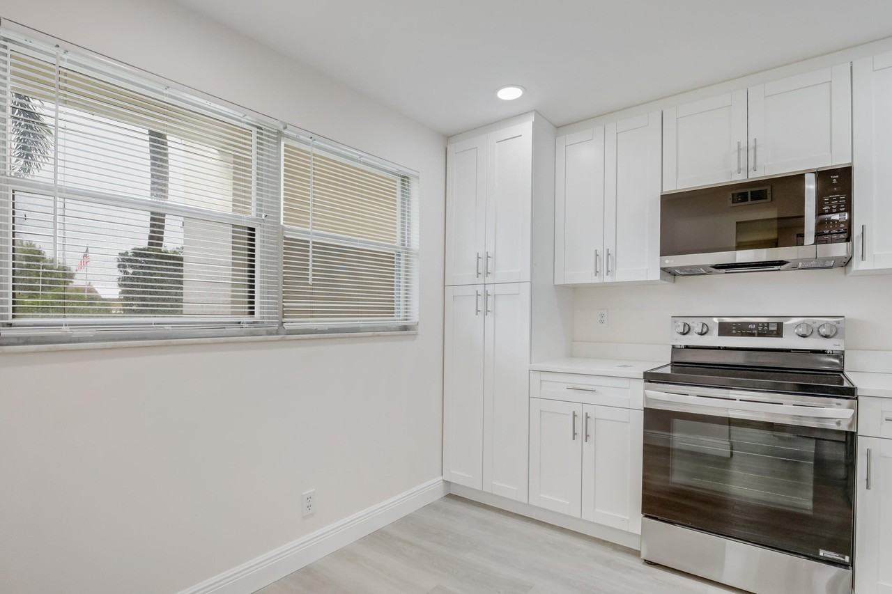 3595 Birdie Dr Apt 103 - Photo 2 of 25