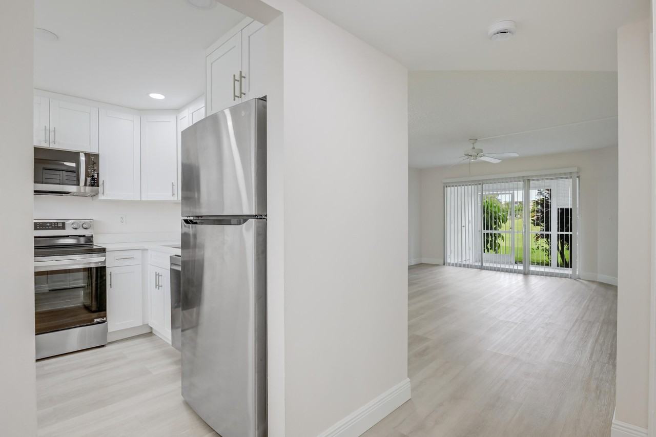 3595 Birdie Dr Apt 103 - Photo 3 of 25