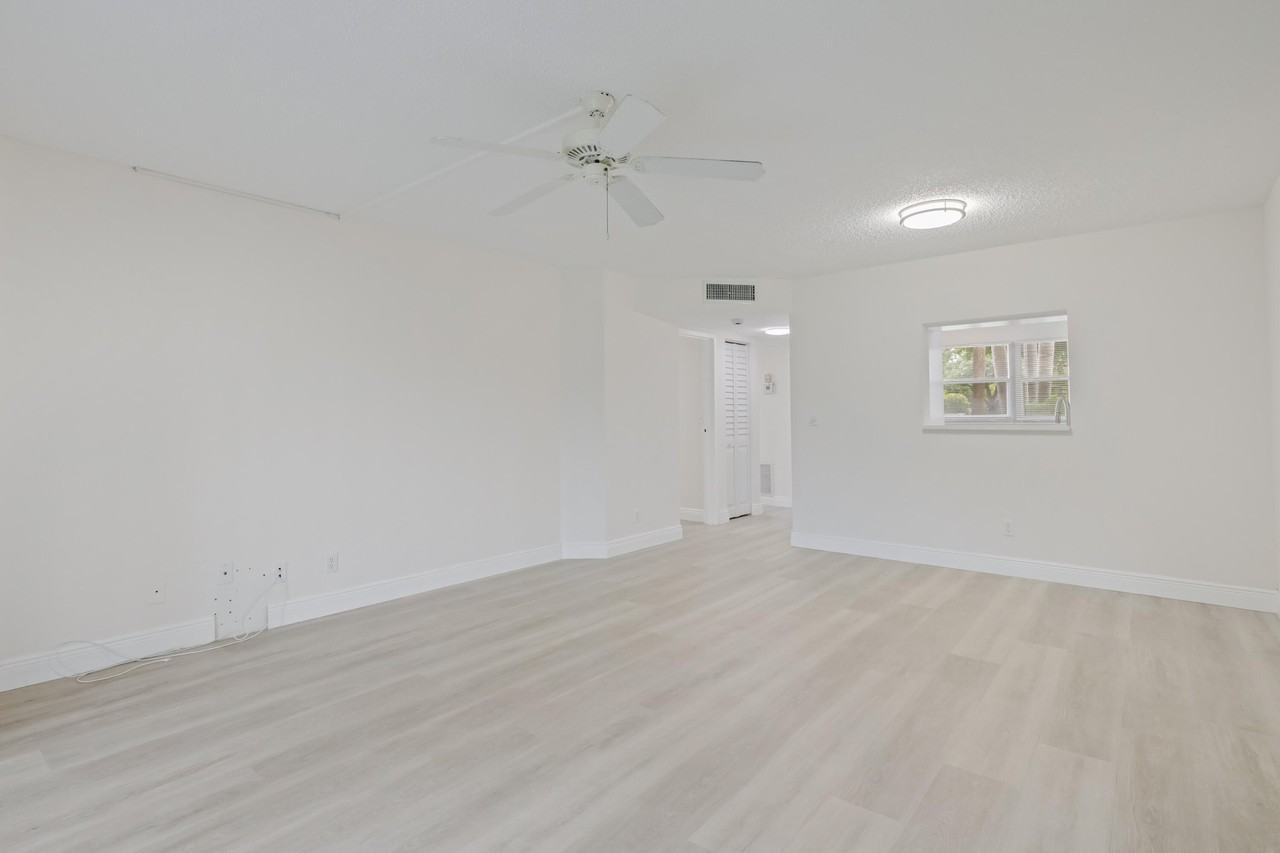 3595 Birdie Dr Apt 103 - Photo 5 of 25