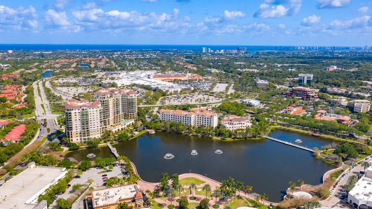 3630 Gardens 901c Parkway - Photo 4 of 50