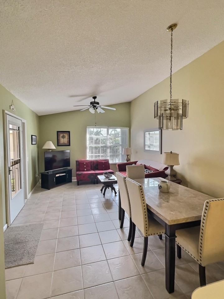 117 Waterside Dr #117 - Photo 2 of 19