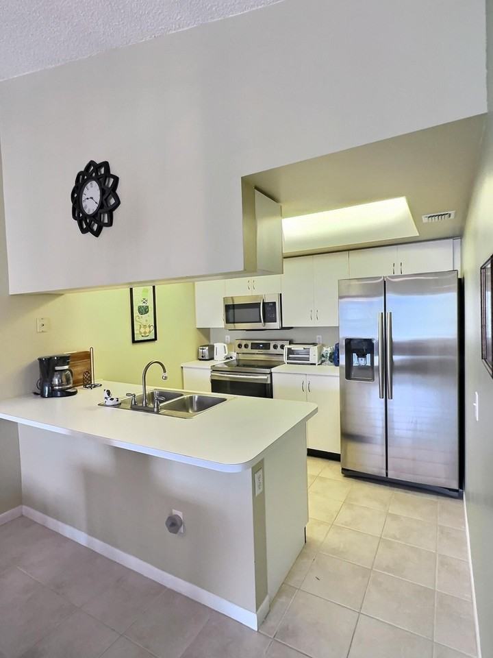 117 Waterside Dr #117 - Photo 6 of 19
