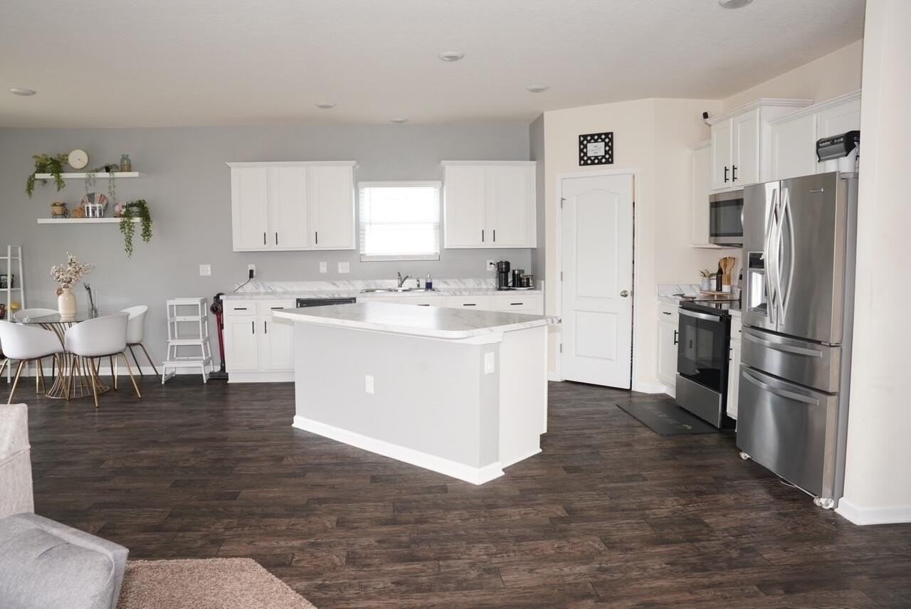 8088 Dancing Fox St - Photo 5 of 12